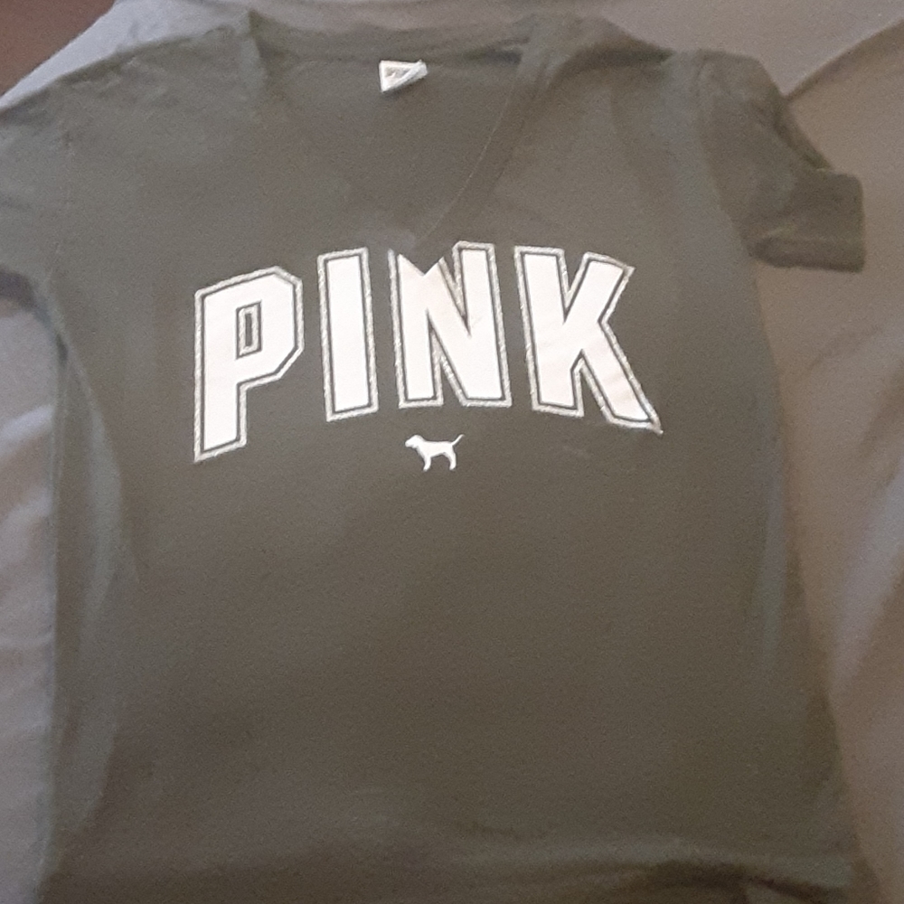Pink t shirt